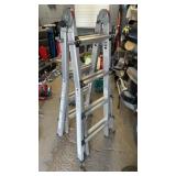 Vulcan Adjustable Ladder