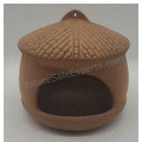 Terra Cotta hanging bird feeder. 7ï¿½7