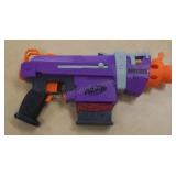 FORTNITE Nerf gun. Includes some ammo.