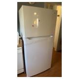 Frigidaire Refrigerator Buyer Must Remove