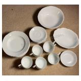 HutschenReuther Dish Set