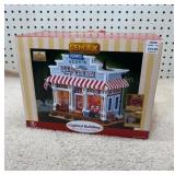 Lemax Suzys Icecream Shop