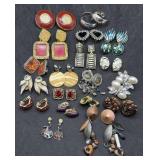 20 Pair of Clip on Earrings mixed lot
