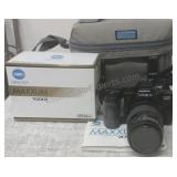 Minolta Maxxum 7000i Camera w Sigma Lens and