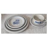 Pfaltzgraff Yorktowne Dinnerware Place Setting -