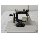 Vintage Mini Singer Sewing Machine