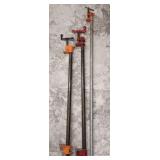 3 Pipe Clamps