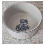 Pfaltzgraff Yorktowne Round Souffle Baker