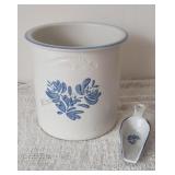 Pfaltzgraff Yorktowne Jar and Scoop