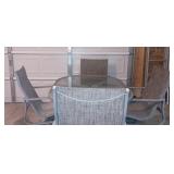 Outdoor Table w 4Chair Set
