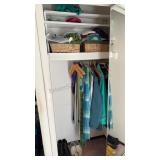 Contents Entry Closet Scarves, Jackets & Shoes