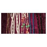 5 Vintage/Assorted Costume Jewelry Necklaces