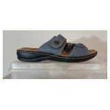 Ladies Clark Slide On Sandals Size 9