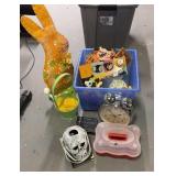 Seasonal & Home Decor