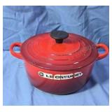 LeCreuset 18cm (2Qt.) cast iron Dutch oven in
