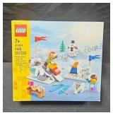 LEGO building set. Winter scene. NIB
