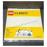 LEGO Classic white base plate. NIP
