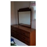 Dresser w/Mirror