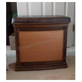 The Unhampered Look Hamper