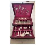 Rogers Broï¿½s Flair Silver Plated Flatware Set