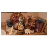 Bathroom Counter Top Contents-Assorted Sea Shells