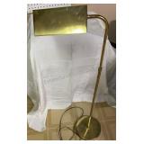 BRASS FLOOR LAMP . Tested & works. 4