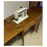 KENMORE Sewing Machine, Table with Carrying Case