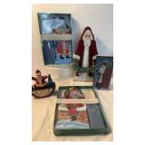 Folk Art Santa Figures