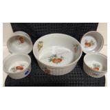 Soufflé Bowl 7-1/2" and 4 Cups With Fruit Motifs