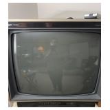 ZENITH TV with REMOTE ZENITH SYSTEM 3   turns on