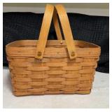 LONGEBERGER CAKE PIE PLATE BASKET WITH RISER