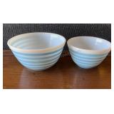 Pyrex Mixing Bowls 1 1/2 Pint & 1 1/2 Quart Sizes