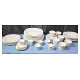 7-piece dinnerware set for 6. By Heinrich