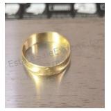 14ct gold wedding band. 0.161oz.