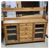 Beechwood buffet. Lockable. 48×56×17. Bottom