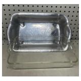 Pyrex Casserole Dish W/ Aluminum Tray