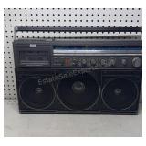 Magnavox Boom Box powers on