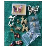 Pins & Brooches Flags Butterflies & More