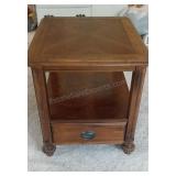 Wood Side Table 24x22x26