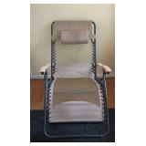 Outdoor Folding Lounging Chair