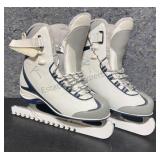 Ladies Size 7 Ice Skates