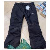 NWT Snow Pants Size L