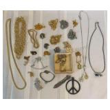 Fashion Chains & Necklaces