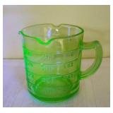 Vintage Uranium Glass Measuring Cup Kelloggs