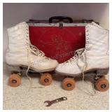 Size 8 vintage Skates With Skate Box