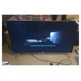 Samsung TV w/ Stand and Remote