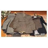 Mens Suits & Sport Coats Size Med  / Lg