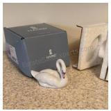 Lladro Elegant Swan W/ Box