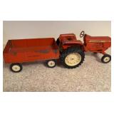 Ertl Allis-Chalmers 190 Tractor & Trailer