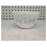 Vintage Pyrex Mixing Bowl Amish Butterprint 1.5pt